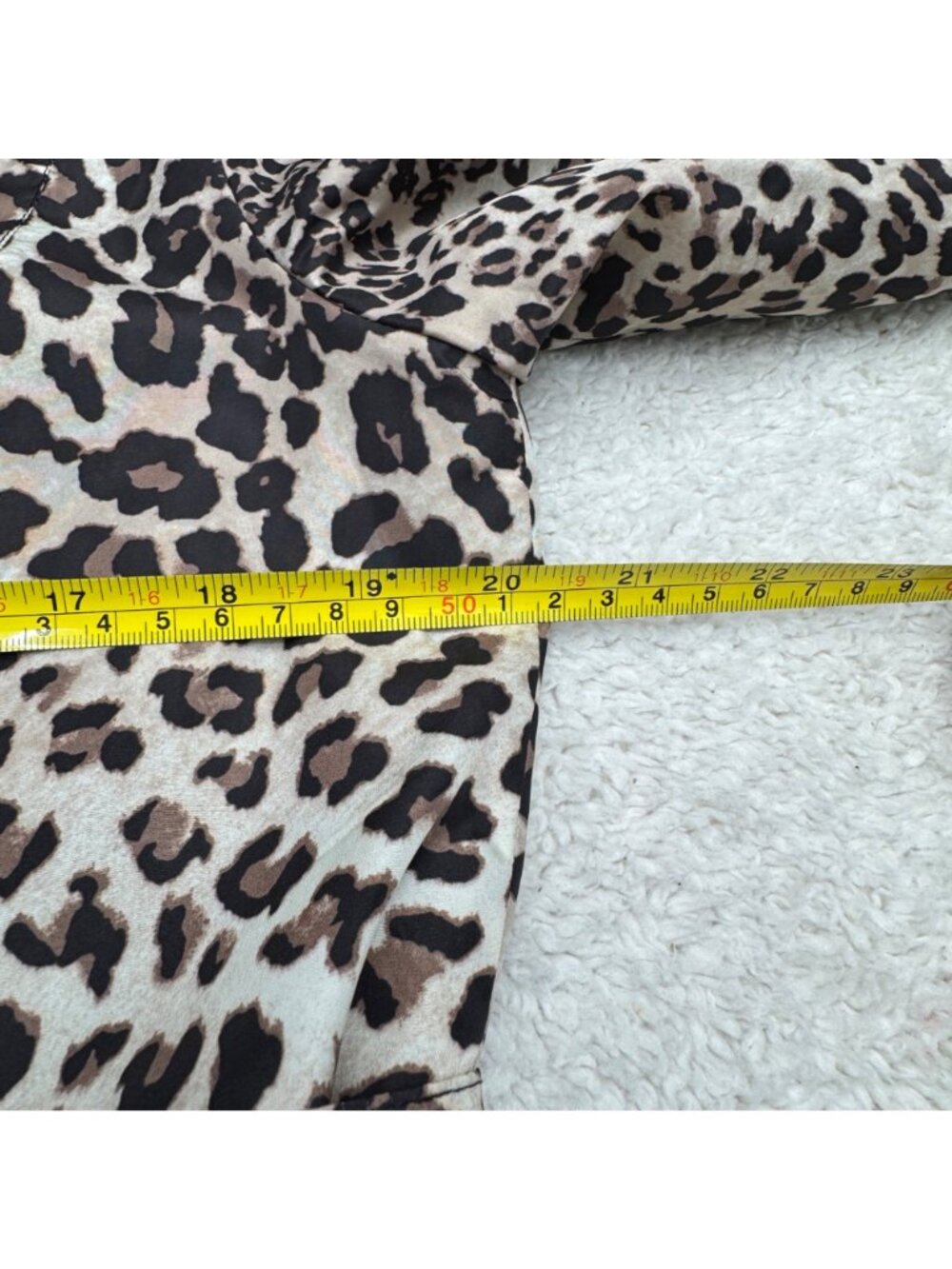 Chico's Women's Leopard Print Belted Trench Raincoat Button Closure Size 1 /US M - Picture 9 of 9